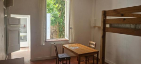Studio entre mer et garrigues